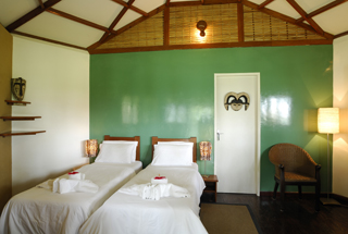 Loango lodge room
